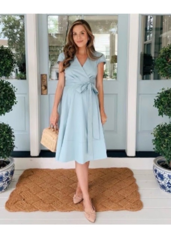 Gal Meets Glam Dresses & Skirts - NWT Gal Meets Glam tie waist fit and flare dress in Sea Breeze- Size 8